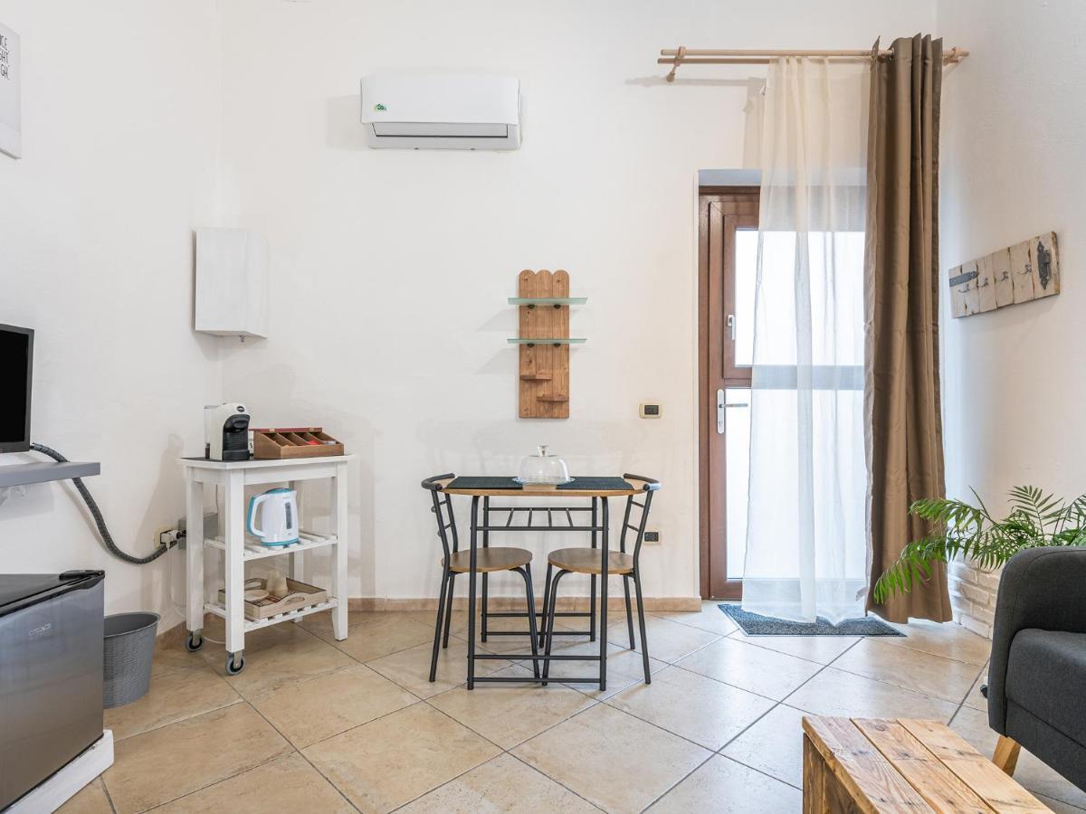 Bed and Breakfast Civico 47 à Cagliari Extérieur photo